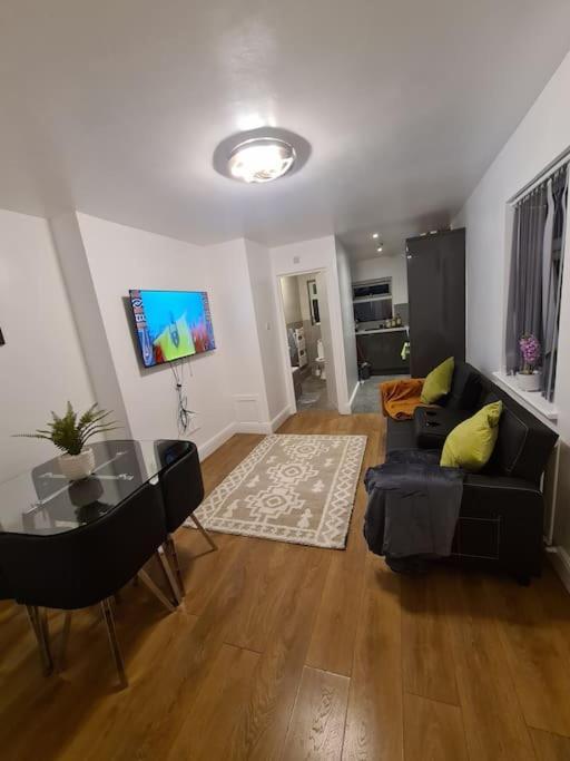 Luxury One Bedroom Flat Лондон Екстер'єр фото